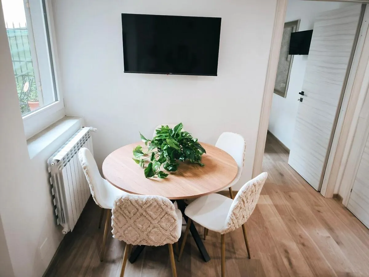 Zen Island Downtown Florence, New Apartment For 6 Ιταλία
