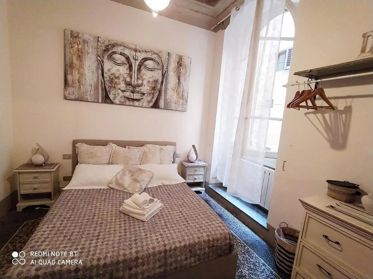 Zen Island Downtown Florence, New Apartment For 6