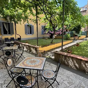 Hostel New Generation, Florencja