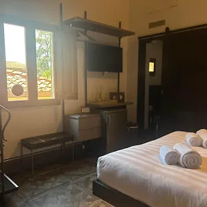 Opus Boutique Puccini - Center Bed & Breakfast